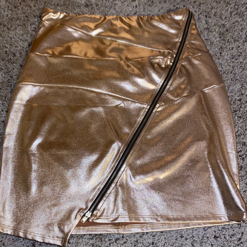 Gold Fashionnova skirt